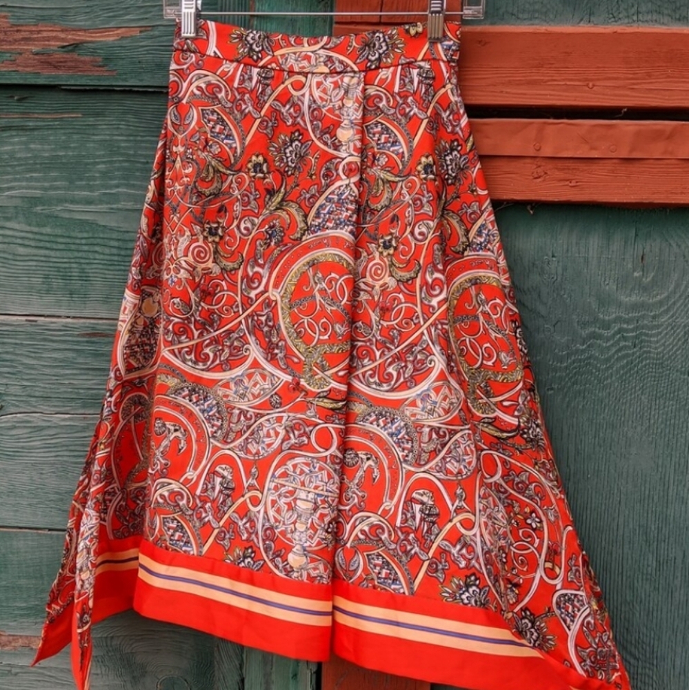 Handkerchief skirt Orange Illustrated – 1990s inspired